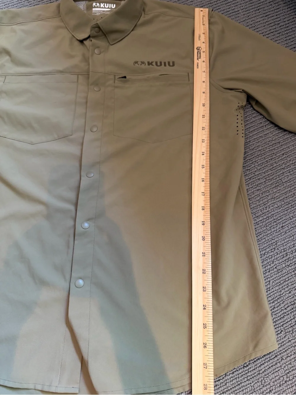 Kuiu Men’s Long-Sleeve Button Shirt Jacket in Khaki - Picture 7 of 10